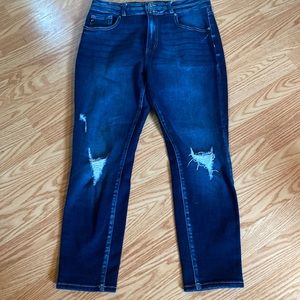 Kancan Distressed cropped  size 30